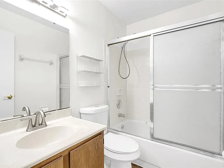 600 Casa Park Ct #M — Photo 12