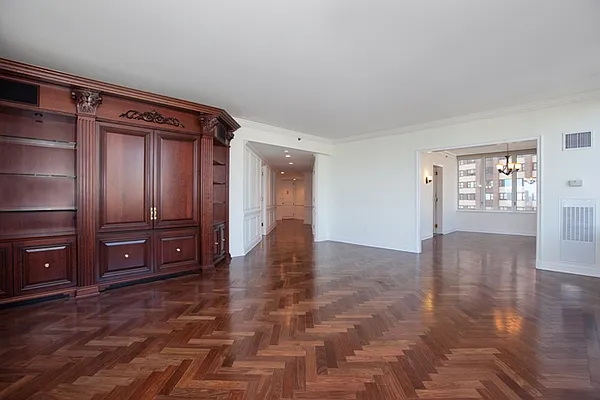 Rented by Triumph Property Group | media 44