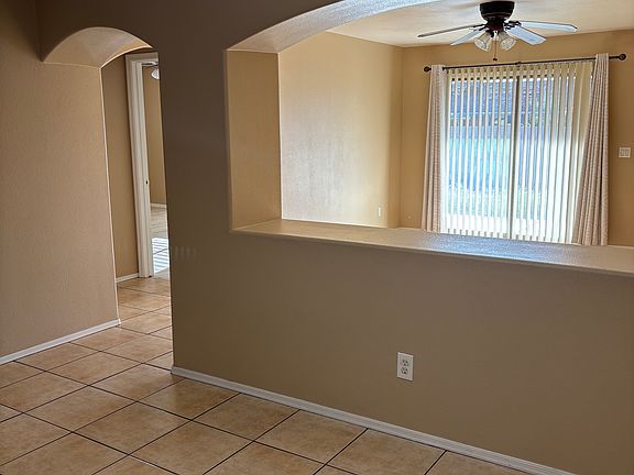 5th image of 1431 N Gilbert Ave APT 2