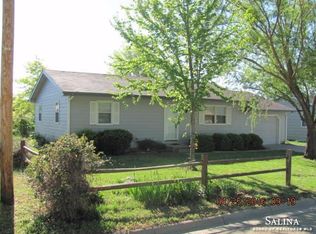 404 N Joyce St, Solomon, KS 67480