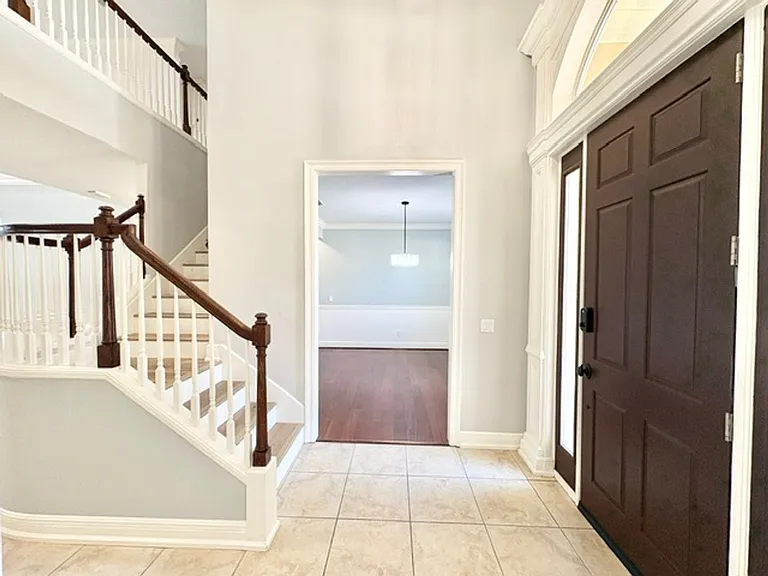 603 Buckeye Ct — Photo 5
