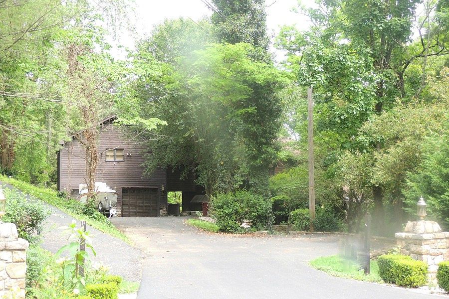 1st image of 117 Brentwood Dr