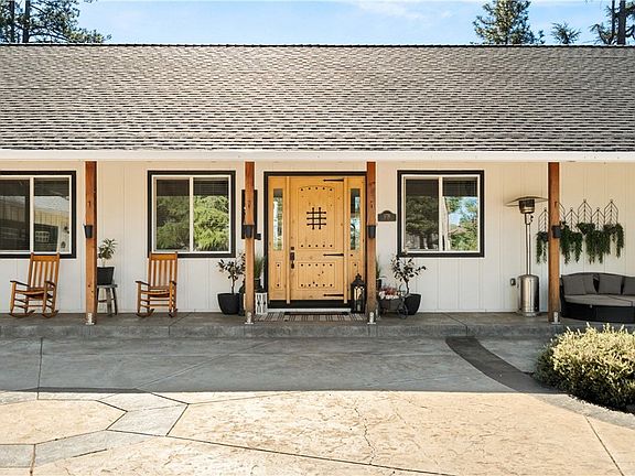 2nd image of 1776 Bille Rd