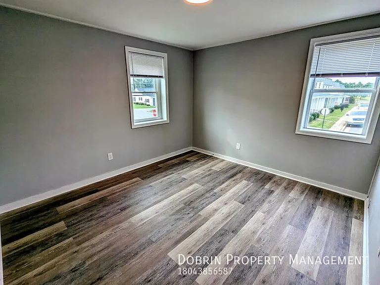 1611A Hickory St — Photo 14