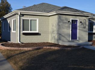 7516 W Meinecke Ave, Wauwatosa, WI 53213