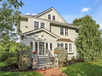 51 Sagamore Ave, Medford, MA, 02155