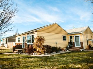 612 18th St W, Williston, ND 58801