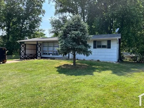 7025 Richwood Ln, Hazelwood, MO 63042