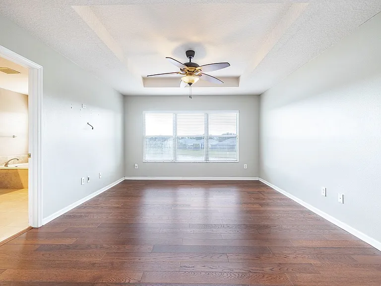 11328 Misty Isle Ln — Photo 6