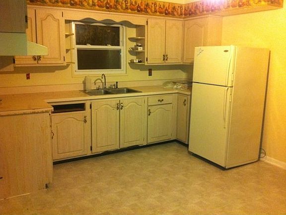 5th image of 3502 N Hawthorne Ln