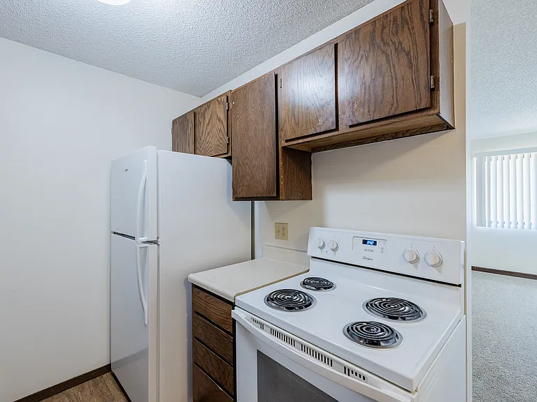 1311 Washington St #6 — Photo 6