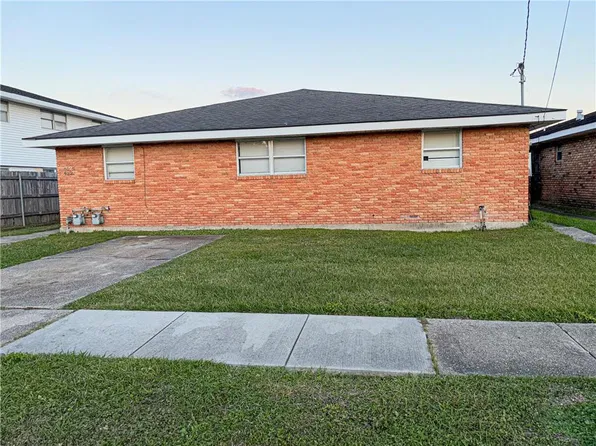 4525 Shalimar Dr, New Orleans, LA 70126