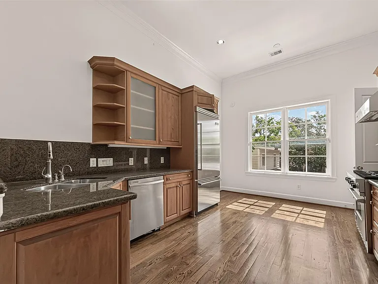 2907 Argonne St — Photo 11