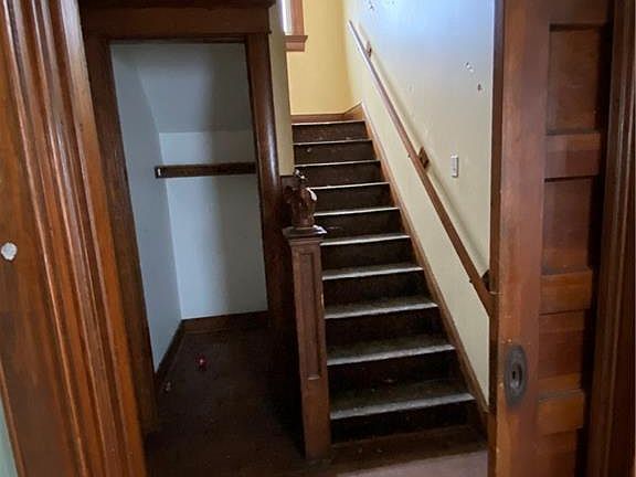 5th image of 32 McReynolds St