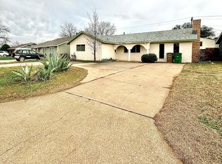 3215 S Oxford Dr, San Angelo, TX 76904