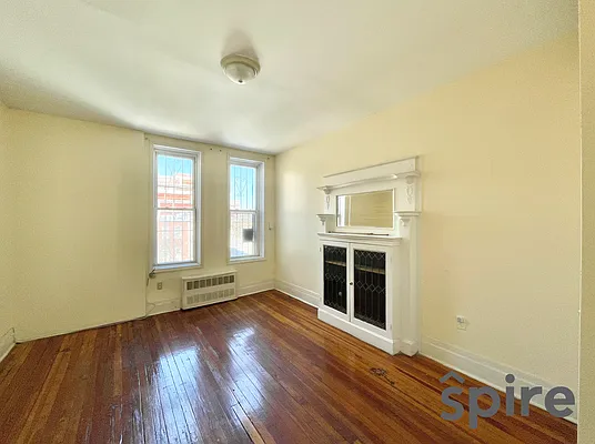 Rented by Spire Group | media 32