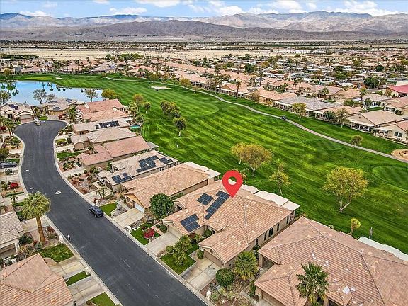 3rd image of 43686 Old Troon Ct
