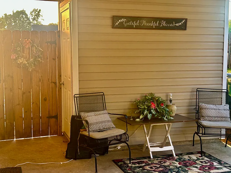 Rhett Ct — Photo 3