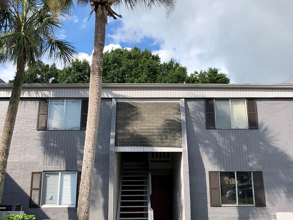 1st image of 4008 Cortez Dr APT B