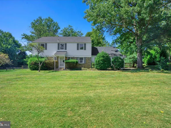 6004 Musket Rd, Fort Washington, PA 19034