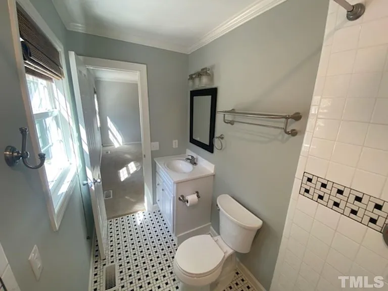 404 S Montreal Ct — Photo 40