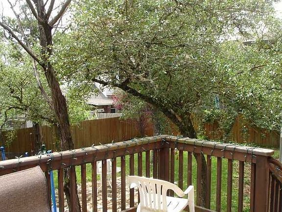 3rd image of 5713 Medicine Creek Dr