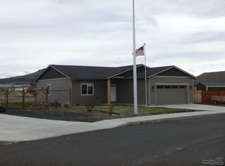 684 E D St, Culver, OR 97734