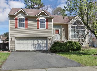 45 Arbor Dr, Howell, NJ 07731
