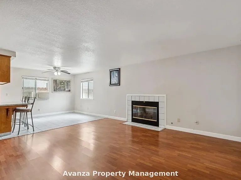 4129 W Regency Ave — Photo 14