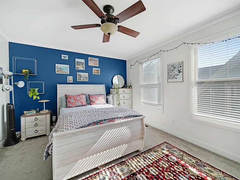 1018 Perry St #10-101 — Photo 13