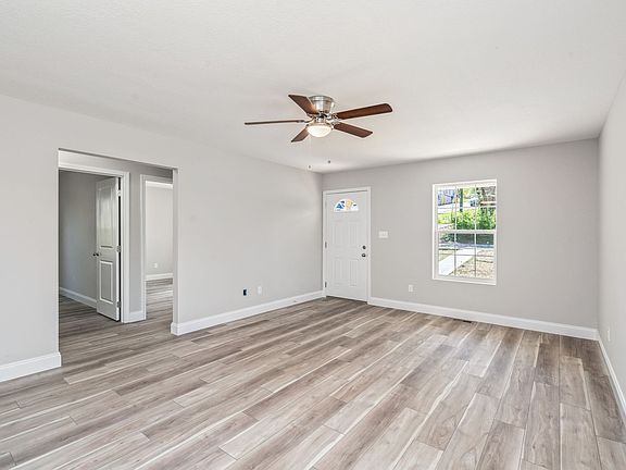 4th image of 2533 Adair Ave