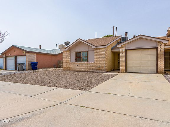 2nd image of 2129 Lake Victoria Dr #A