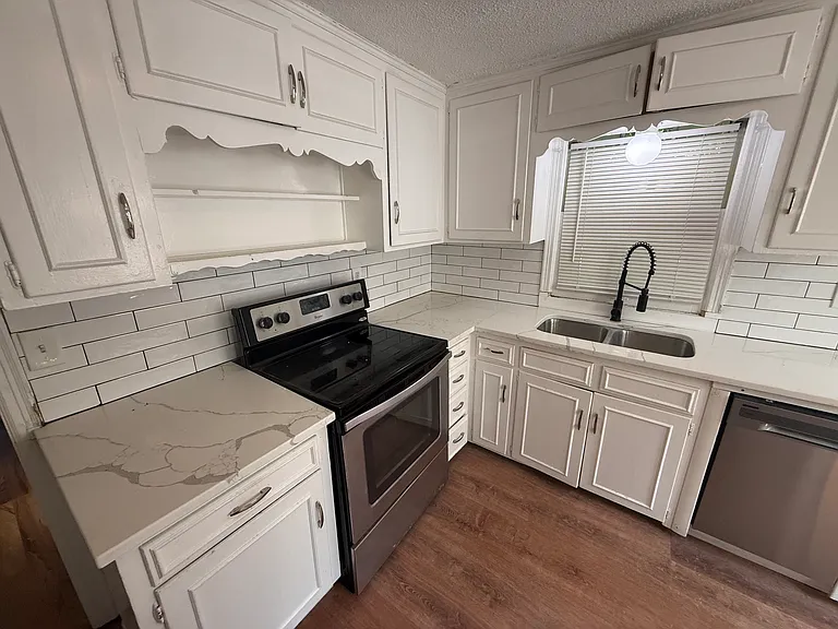 4131 Eaton St — Photo 30