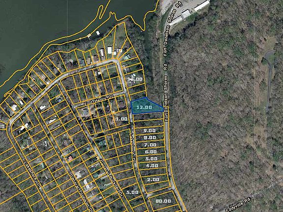 4th image of Lakeshore Dr