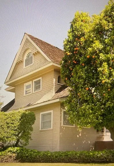 657 Everett Ave #7 — Photo 3