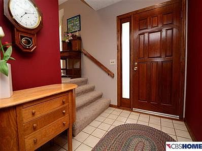 5th image of 818 Valentine Ln