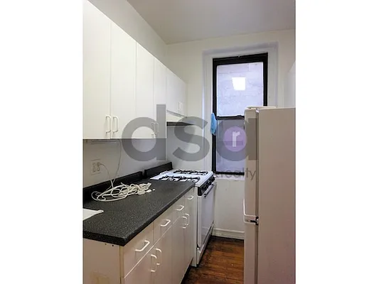 Rented by DSA Realty | media 7