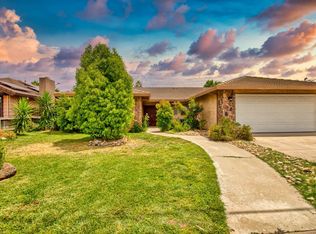 1414 Walnut Ave, Escalon, CA 95320
