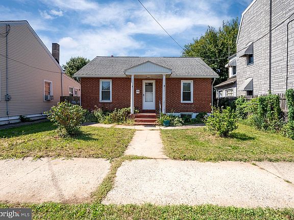 3rd image of 434 Morgantown Rd