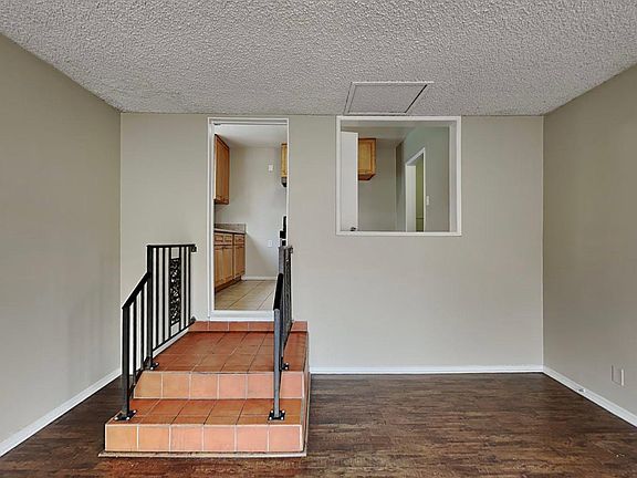 4th image of 10806 Floral Dr