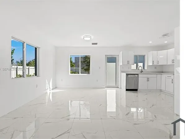 231 NW 3rd Ave, Florida City, FL 33034