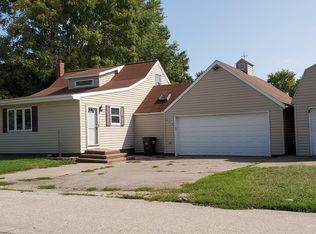 214 N Patsy St, Mediapolis, IA 52637