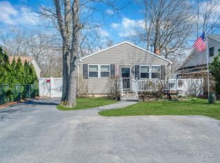 73 Wendy Drive, Farmingville, NY 11738