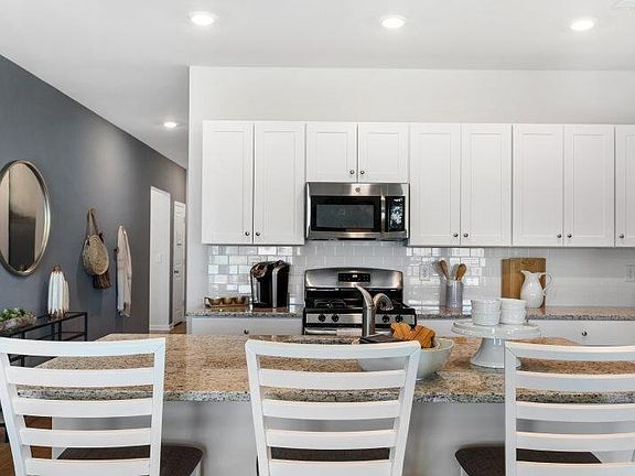 4th image of 1027 Harbor Drive Lot 36