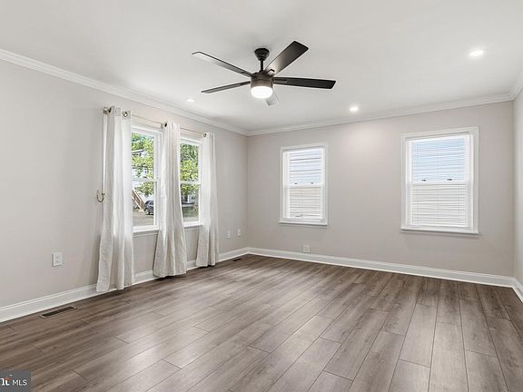 3rd image of 253 Gilpin Rd