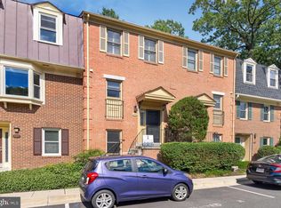 3334 2nd St S, Arlington, VA 22204