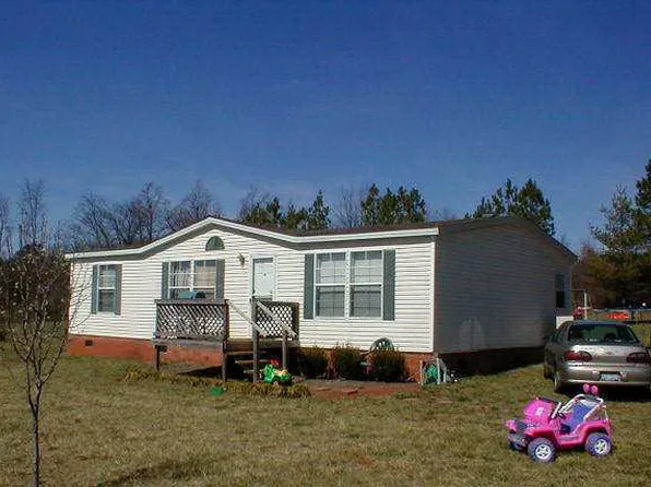 118 Holli Pines Ct, Bessemer City, NC 28016