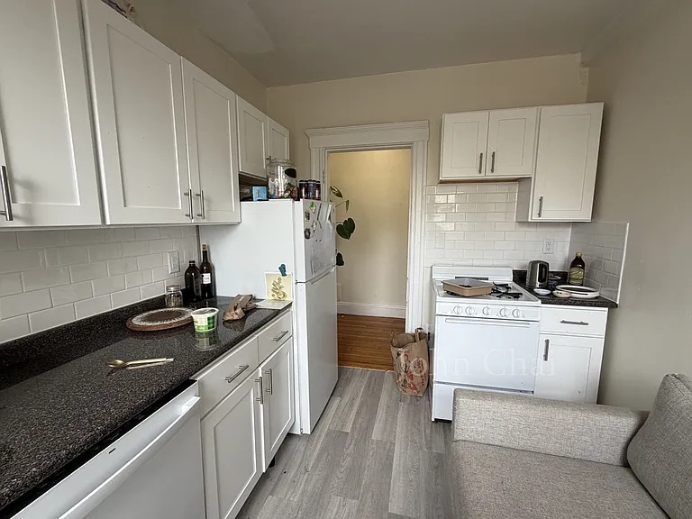 1638 Commonwealth Ave #15 — Photo 20