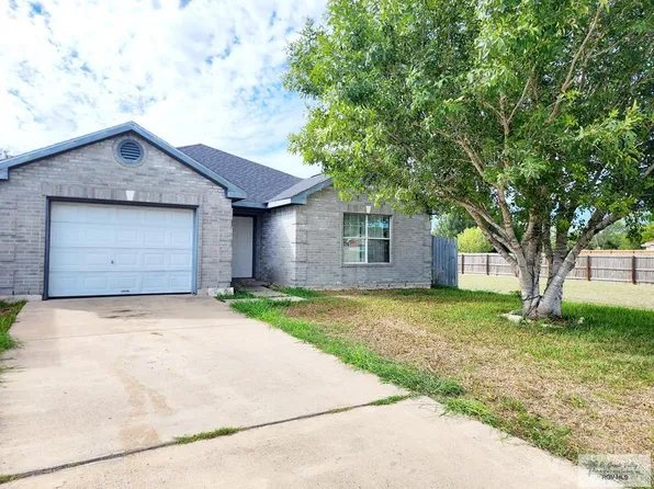 2705 Foxtail Palm Dr, Harlingen, TX 78552
