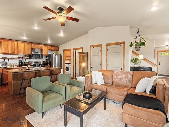 3rd image of 50 Sage Bloom Ct Unit A